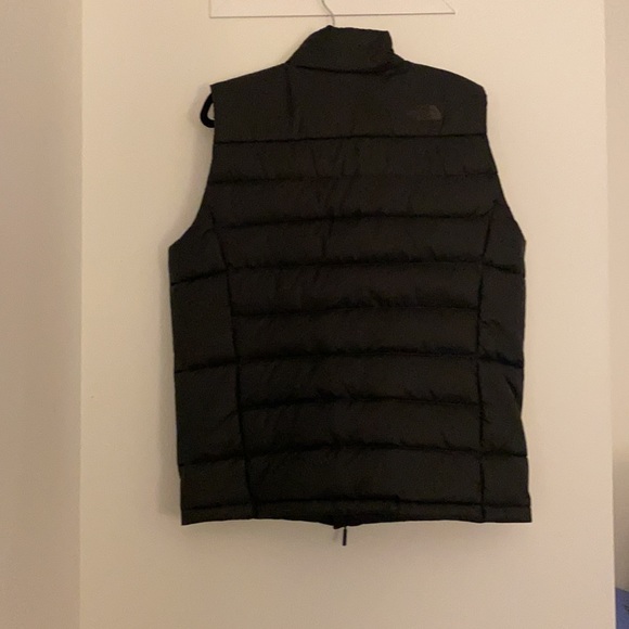 Mens north face vest all black - Picture 4 of 4